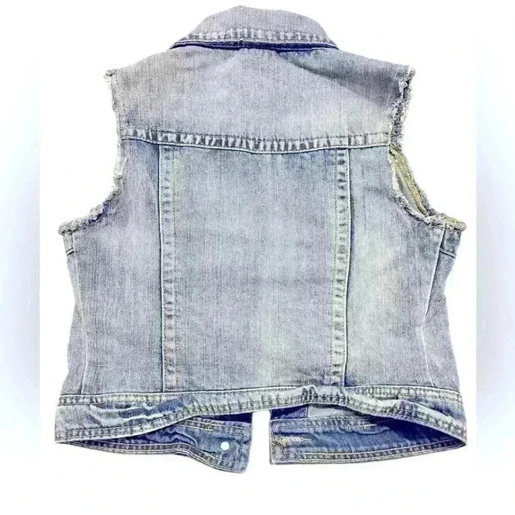 Cato Sleeveless Lace Trimmed Jean Vest Women’s Size Small - Picture 2 of 6